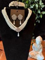 Mooie parel sieraden set met klaver blad met stras, Verzenden, Nieuw, Overige materialen, Verstelbaar