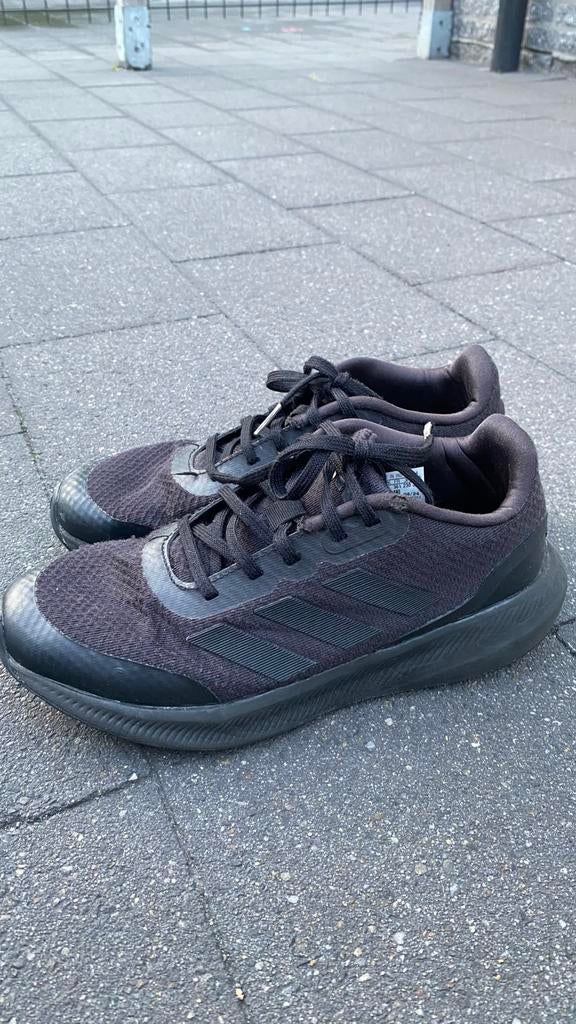 Adidas Cloudfoam hardloopschoenen zwart m. 36,5, Jongen of Meisje, Schoenen, Ophalen of Verzenden, Zo goed als nieuw
