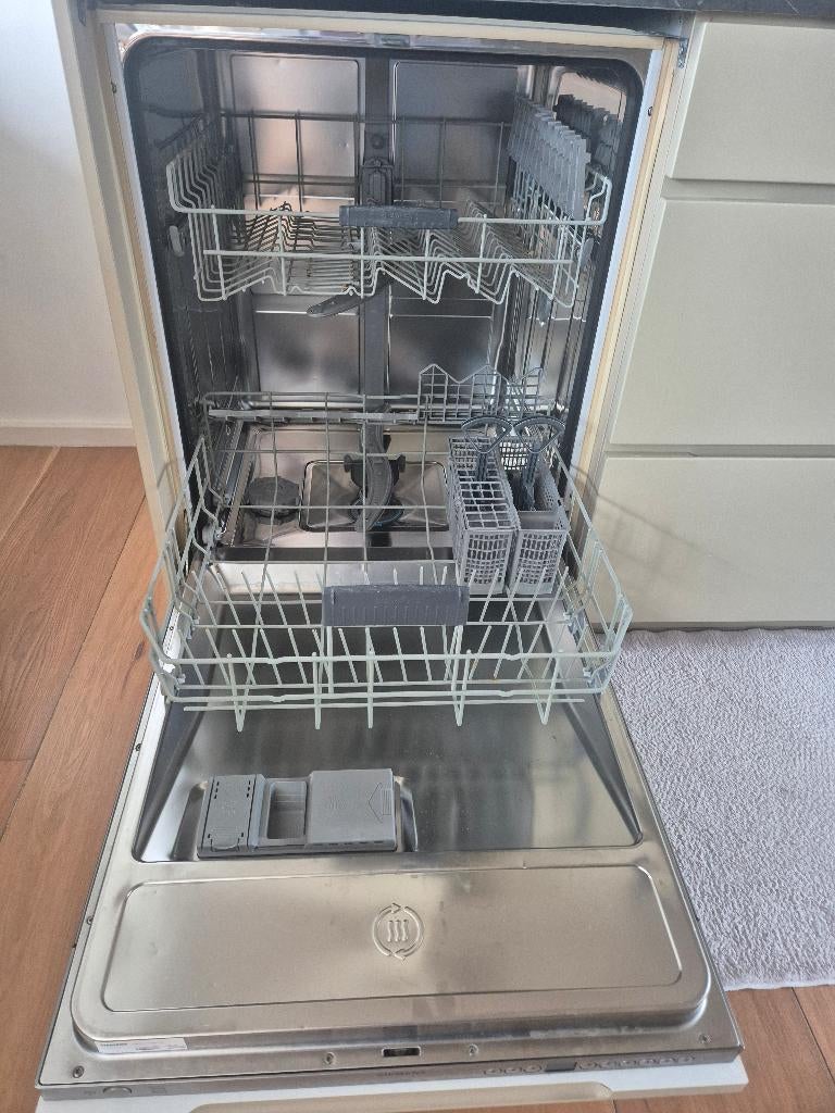 Siemens inbouw vaatwasser – volledig geïntegreerd, Ophalen, Gebruikt, Energieklasse A of zuiniger, Inbouw