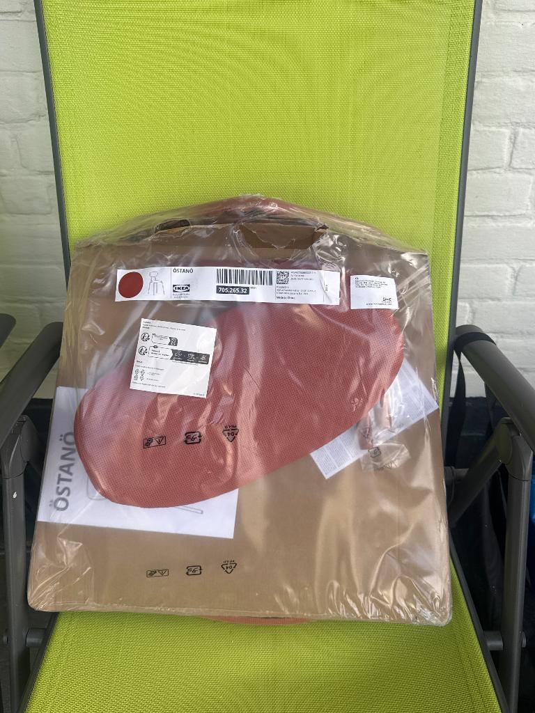 Östanö stoelen, Huis en Inrichting, Stoelen, Ophalen, Twee, Nieuw, Stof