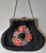 Antiek dames tasje met jasseron ketting geborduurd, Sieraden, Tassen en Uiterlijk, Ophalen of Verzenden, Gebruikt, Overige kleuren