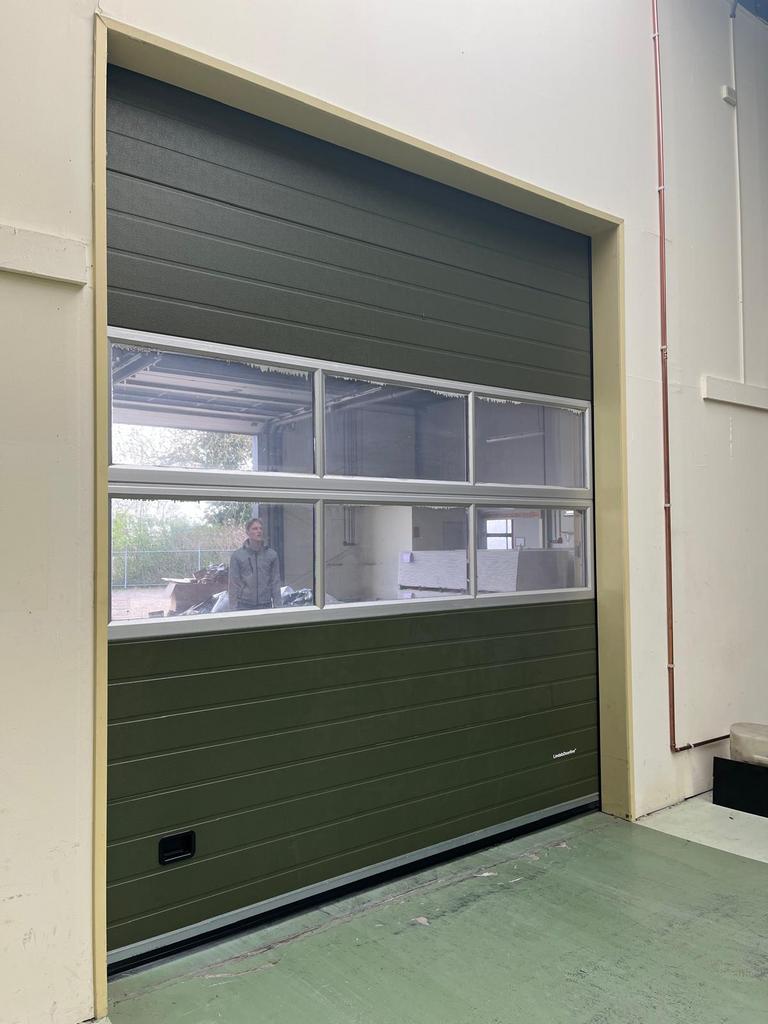 Roldeur zo goed als nieuw!, Ophalen, Kunststof, Garagedeur, Zo goed als nieuw