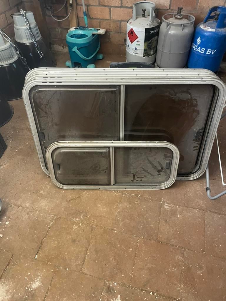 4 x camper raam, Ophalen