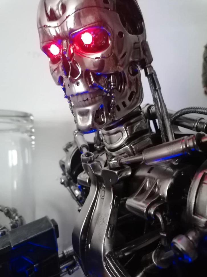 Terminator 2 T-800 Endoskeleton 1:2 Scale replica, Verzamelen, Film en Tv, Zo goed als nieuw, Film, Beeldje, Replica of Model