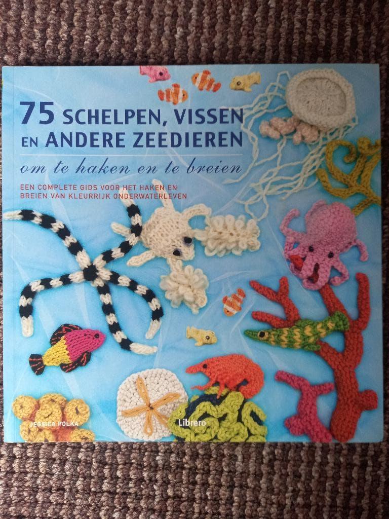 75 Schelpen , vissen en andere zeedieren, Ophalen of Verzenden, Zo goed als nieuw, Breien of Haken, Patroon of Boek