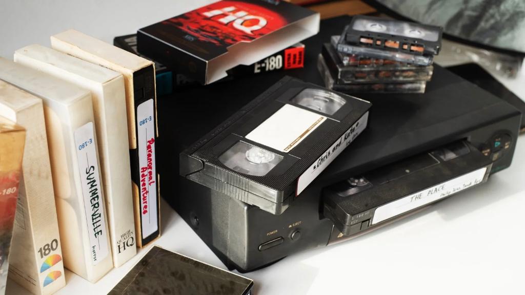 GEZOCHT: VHS/DVD-R Opnames van TV, Cd's en Dvd's, Alle leeftijden, Verzenden, Gebruikt, Tv-serie of Tv-programma