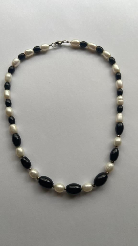 Parelketting met echte zoetwater parels en zilveren slot, Ophalen of Verzenden, Zilver, Ketting, Met edelsteen