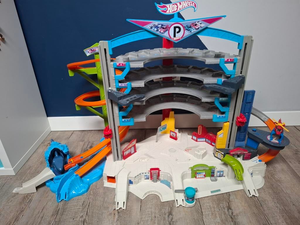 Hotwheels, Kinderen en Baby's, Speelgoed | Racebanen, Ophalen, Zo goed als nieuw, Handmatig, Hot Wheels