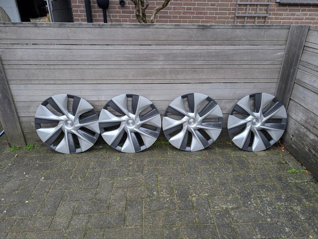 Set van 4 Gemini wieldoppen voor Tesla Model Y (2023), Auto diversen, Wieldoppen, Ophalen of Verzenden