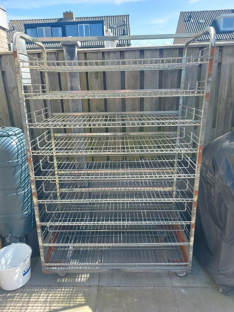 Groot metalen rek op wielen - ideaal voor opslag, Huis en Inrichting, Ophalen, Gebruikt