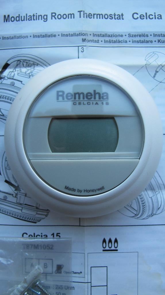 CV  THERMOSTAAT., Ophalen of Verzenden, Nieuw