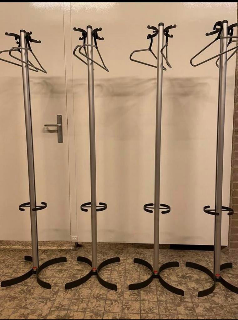 Kapstok Van Esch, Huis en Inrichting, Ophalen, Gebruikt, Metaal, Staande kapstok