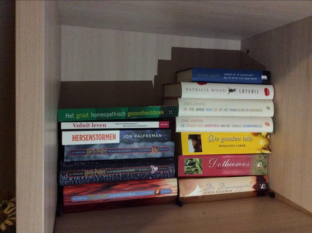 Diverse Nederlandstalige Leesboeken, Boeken, Ophalen of Verzenden, Gelezen, Nederland