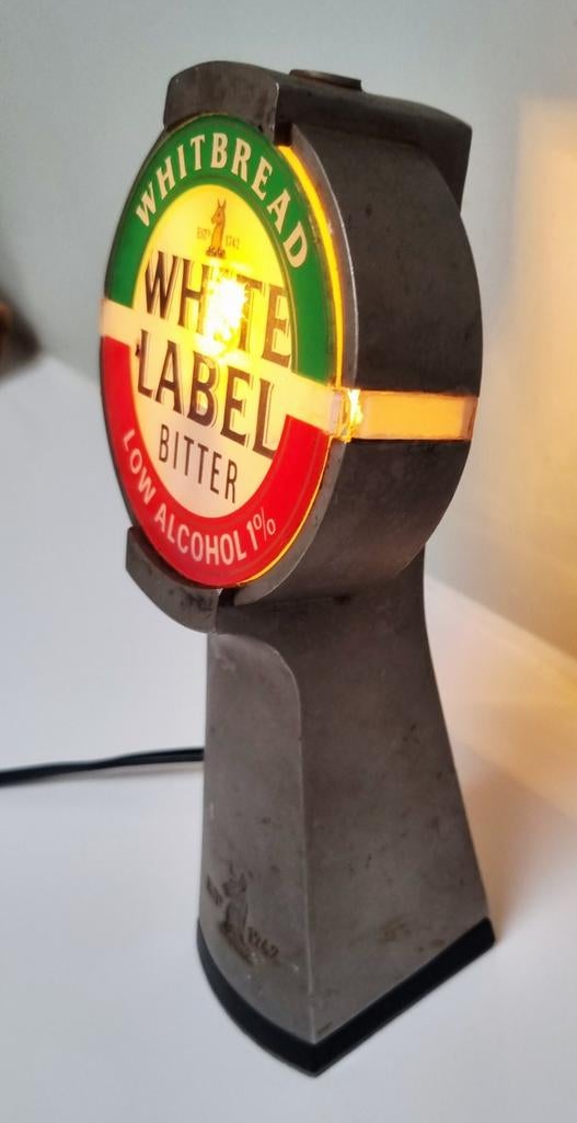 Bar tap lamp bier brouwerij bar pub Engeland reclame, Verzamelen, Ophalen of Verzenden, Gebruikt, Lichtbak of (neon) lamp