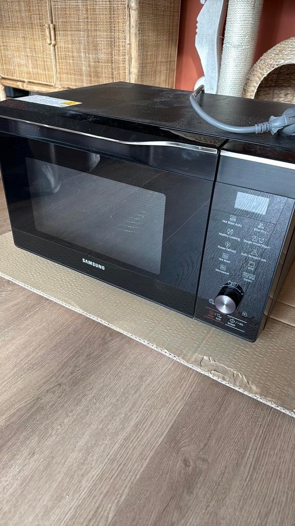 Samsung combi micro en oven, Witgoed en Apparatuur, Magnetrons, Ophalen, Combimagnetron, Gebruikt, Hete lucht