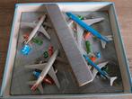 Schabak Airport Set 1:600 Vliegtuig Modellen - Goede Staat, Overige merken, 1:200 of kleiner, Ophalen of Verzenden, Zo goed als nieuw