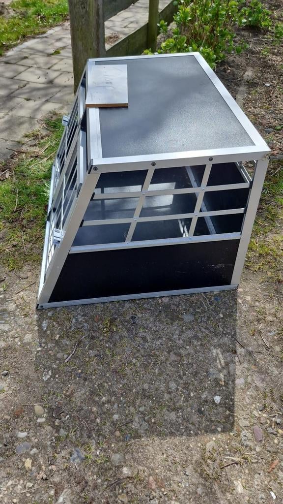 Honden bench auto, Dieren en Toebehoren, Ophalen, Zo goed als nieuw