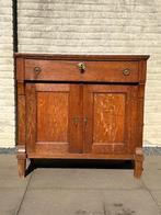 Prachtig oud eiken dressoir met lade en binnenwerk, Ophalen