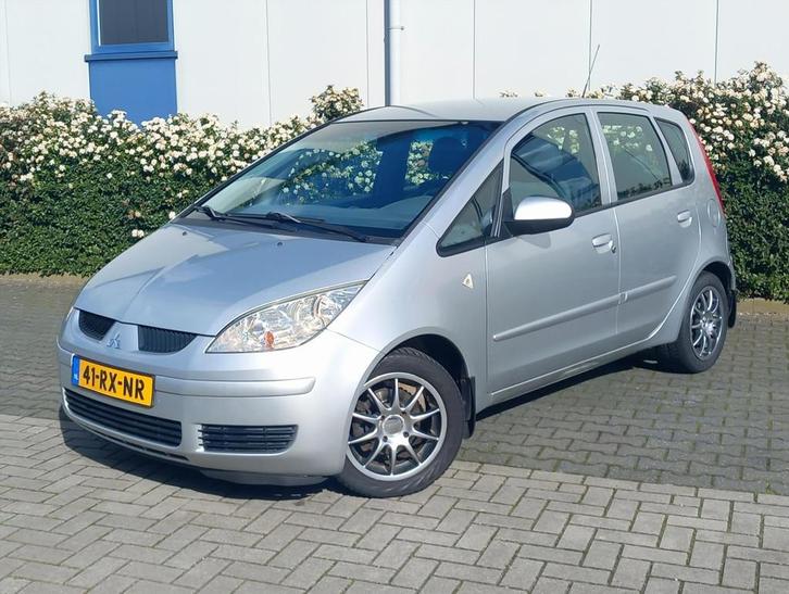 MITSUBISHI Colt 1.3 CZ5 70KW Invite, Auto's, Mitsubishi, Bedrijf, Te koop, Colt, ABS, Airbags, Airconditioning, Boordcomputer