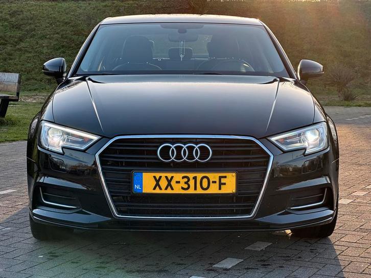 Audi A3 1.0 Tfsi 2019 incl btw! | ZIE OMSCHRIJVING!, Auto's, Audi, Particulier, A3, Benzine, Sedan, Handgeschakeld, Origineel Nederlands
