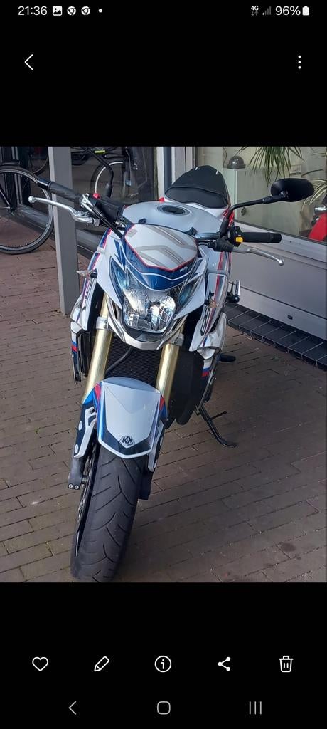 Suzuki GSR 750 Naked Bike - Sportief en Krachtig, Motoren, 4 cilinders, Motorrijbewijs A, Particulier, Meer dan 35 kW