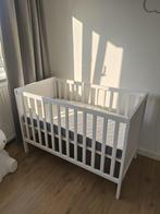 Ledikant en matras, Ophalen, Zo goed als nieuw, Ledikant