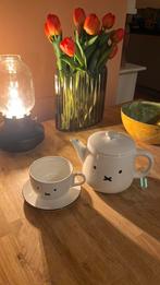 Nijntje theepot en kop met schotel, Ophalen, Zo goed als nieuw, Overige stijlen, Kop(pen) en/of Schotel(s)