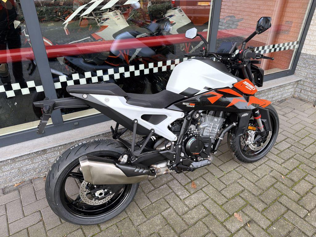 KTM 990 DUKE 2026, Motoren, Bedrijf, Naked bike