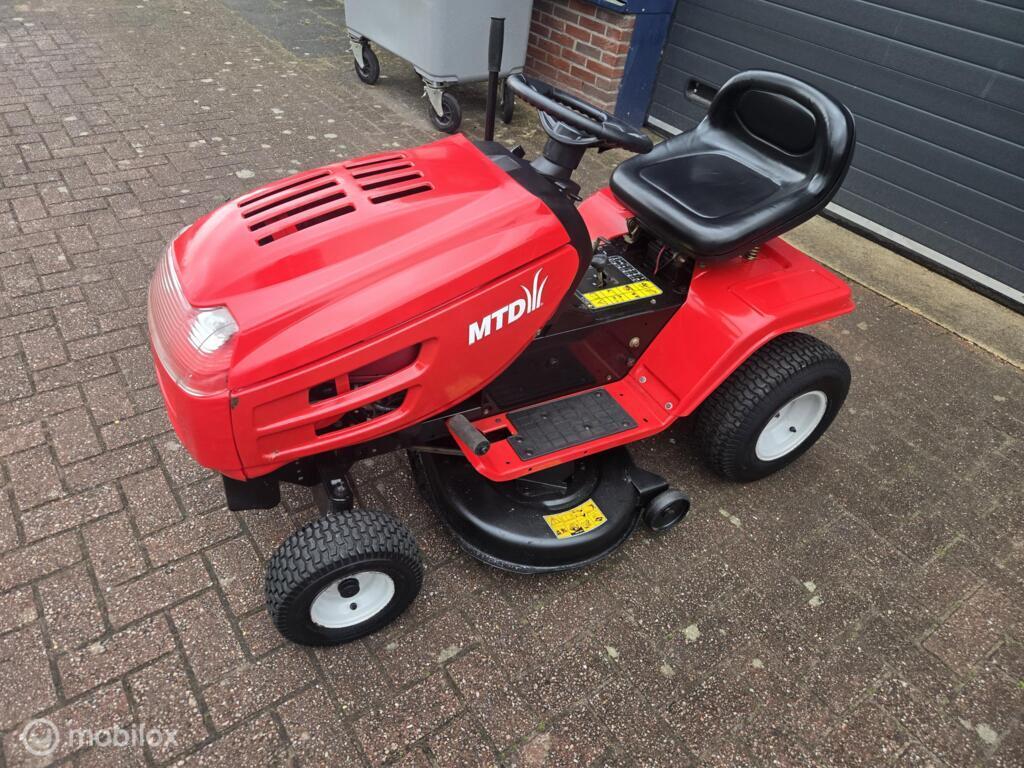 Zitmaaier  ntd zijlosser mulch 13/5 pk, Ophalen, Zo goed als nieuw, Versnellingen