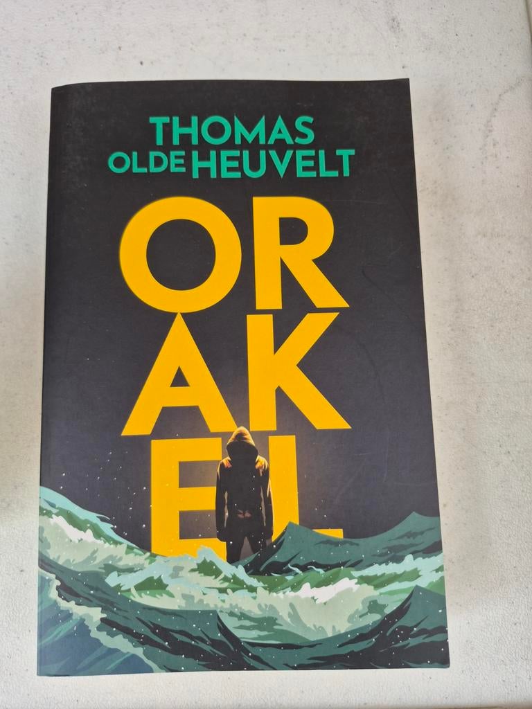 Thomas Olde Heuvelt - Orakel, Boeken, Thrillers, Ophalen of Verzenden, Zo goed als nieuw, Thomas Olde Heuvelt