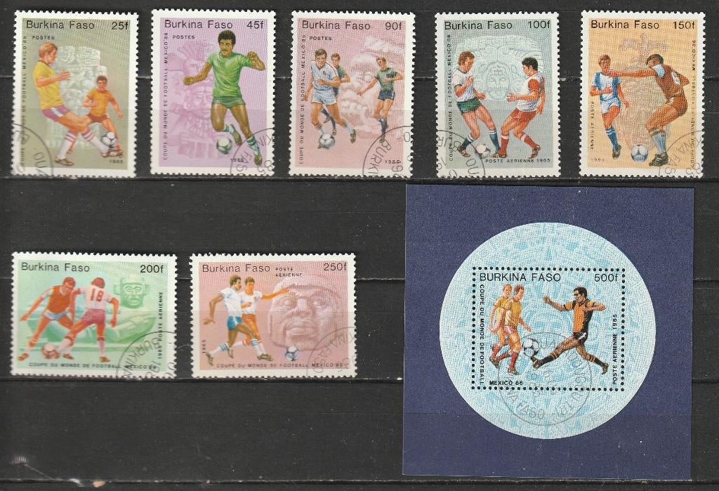 1571. Burkino Faso 988/94 + Blok 94 gest. WK Voetbal, Ophalen of Verzenden, Overige landen, Gestempeld