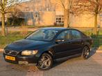 Volvo S40 2.4 I 103KW 2004 Zwart, Auto's, Volvo, Voorwielaandrijving, Stof, Zwart, 4 cilinders