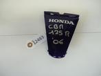 CBR125R 2004 - 2006 Honda Kuipdeel Kuipdeel kont D1-18118