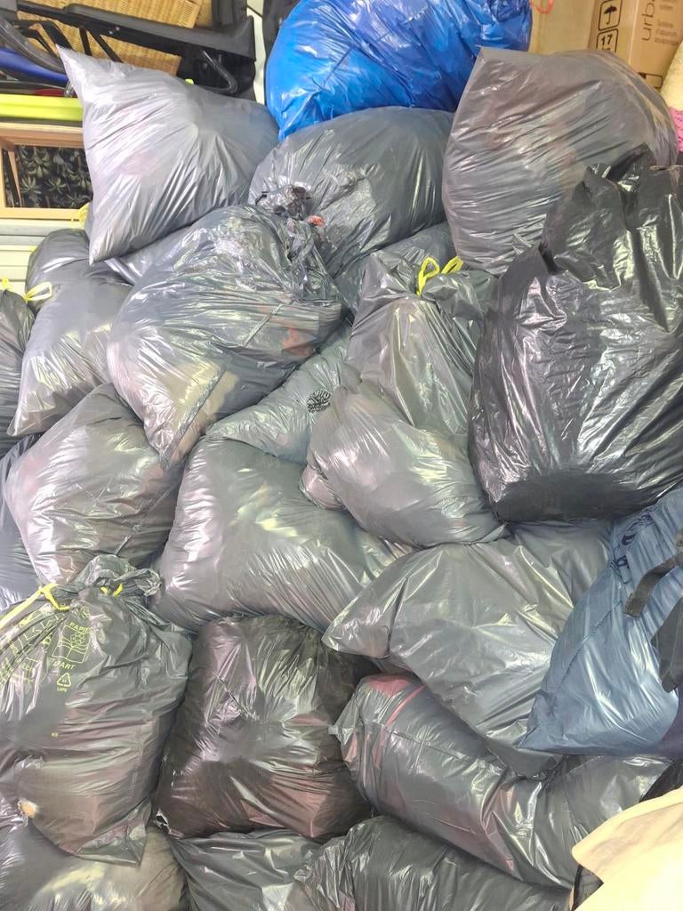 Grote partij kleding: 50-75 zakken, diverse maten en merken, Kleding | Dames, Overige Dameskleding, Diverse merken, Onbekend, Ophalen of Verzenden