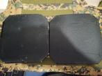 2 LVL4 ballistische platen, Ophalen of Verzenden, Landmacht, Nederland, Kleding of Schoenen
