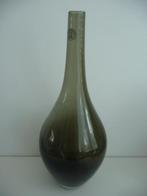 vintage VAAS olijfgroen - handmade quality - hoog 31cm, Ophalen of Verzenden