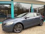 Volvo V40 1.5 T3 MOMENTUM Automaat, LED, Navi, PDC, TrHaak,, USB, 4 cilinders, 700 kg, Blauw