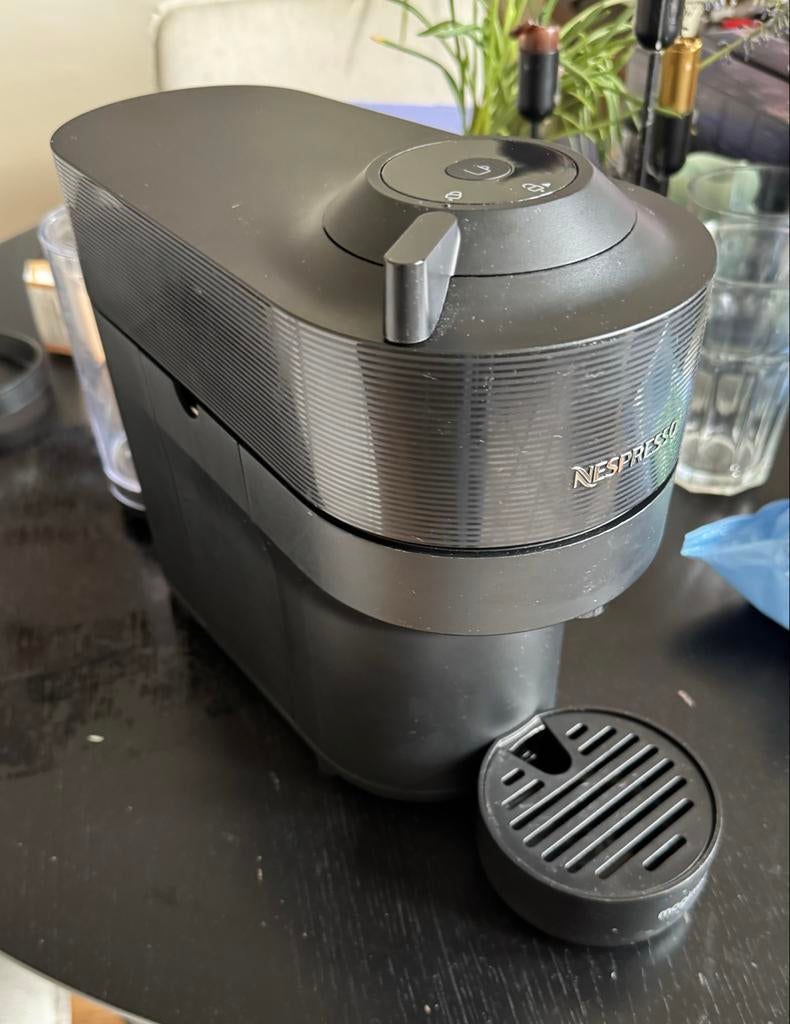 Nespresso Vertuo Pop Koffiemachine, Witgoed en Apparatuur, Koffiezetapparaten, Gebruikt, Koffiepads en cups, Koffiemachine, 2 tot 4 kopjes