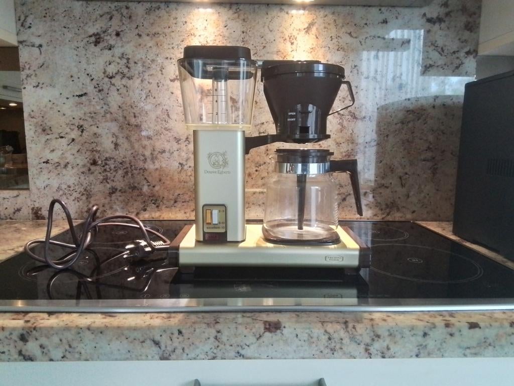 Douwe Egberts Excellent 10 koffiezetapparaat, Witgoed en Apparatuur, Koffiezetapparaten, 10 kopjes of meer, Koffiemachine, Gemalen koffie