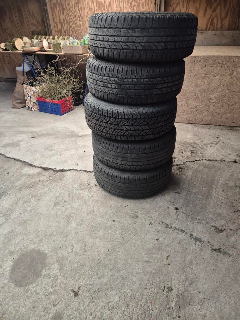 Autobanden voor toyota landcruiser 70 bandenmaat 265/70R15, Ophalen of Verzenden