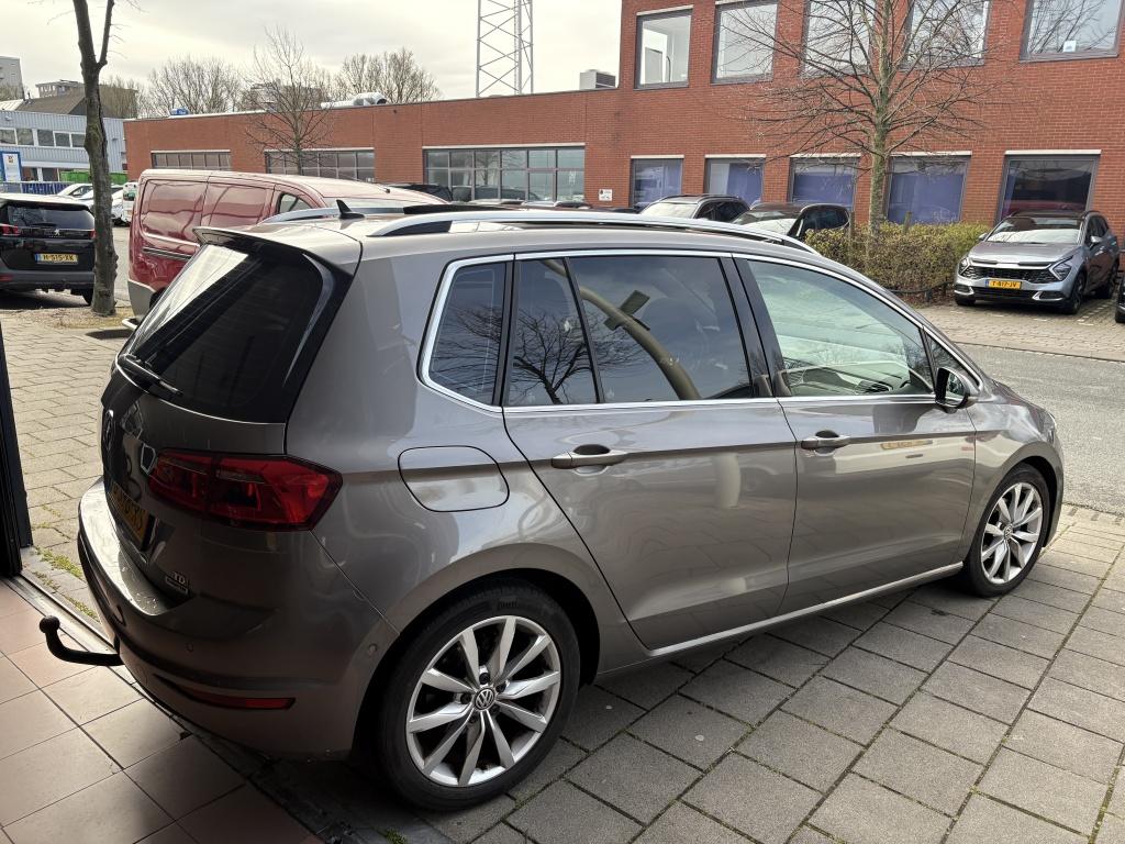 Volkswagen Golf Sportsvan 1.6 TDI Highline/Acc-Led-PDC, Gebruikt, 4 cilinders, Golf Sportsvan, Diesel