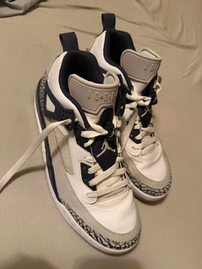 Jordan Spizike Low sneakers, Ophalen of Verzenden, Zo goed als nieuw, Wit, Sneakers of Gympen