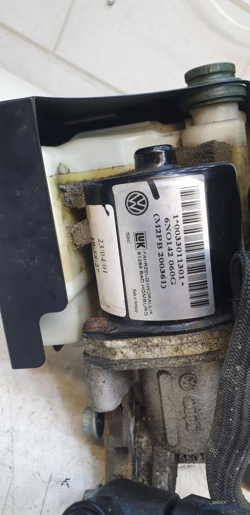 Schakelrobot koppelingsactuator Lupo 3L Volkswagen 6N0142060, Gebruikt, Volkswagen, Volkswagen AG, Berliner Ring 2
38440  Wolfsburg, DE