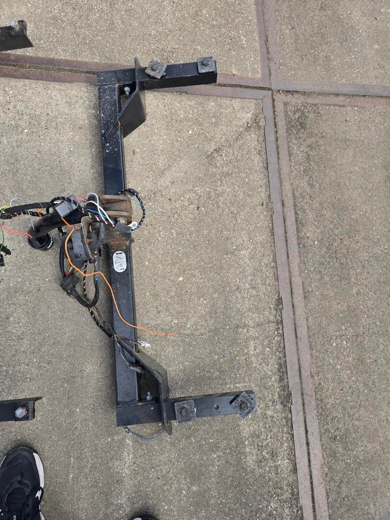 Alfa giulietta trekhaak incl bedrading, Ophalen, Alfa Romeo