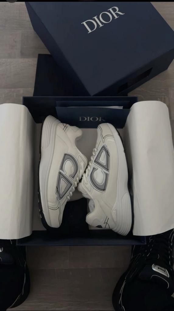 Dior B30, Ophalen of Verzenden, Zo goed als nieuw