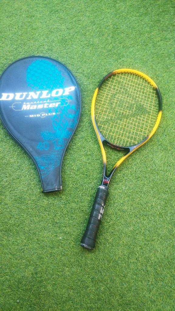 Dunlop Tactical Master midplus L3 tennisracket geel-zwart, Sport en Fitness, Tennis, Gebruikt, Racket, Dunlop, L3, Ophalen of Verzenden