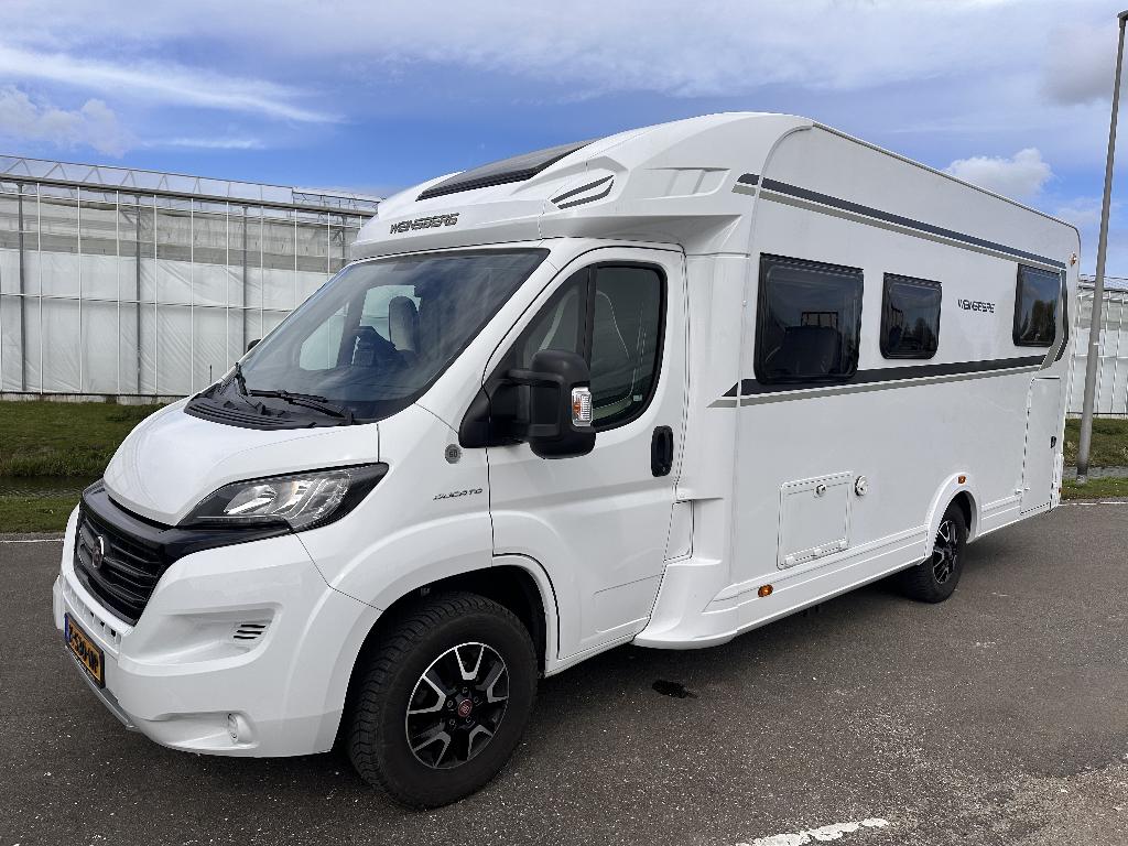 Weinsberg CaraSuite 700 ME, LPG, 5 gordels, Airsus & BTW, Automaat, Weinsberg, Koelkast, Fiat