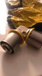 Uponor MLC-G GAS plus perskoppeling knie 25, Overige materialen, 6 meter of meer, Overige typen, Zo goed als nieuw