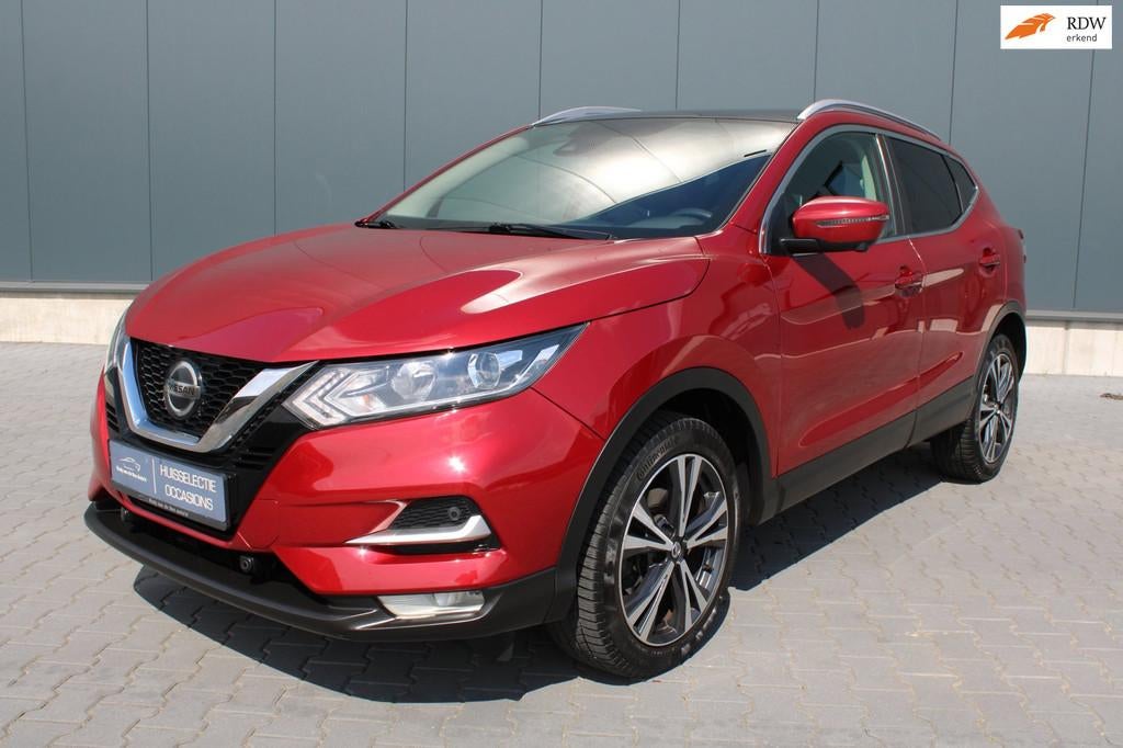 Nissan Qashqai 1.3 TEKNA 140 PK PANORAMA DAK, Voorwielaandrijving, 1350 kg, Stof, Gebruikt