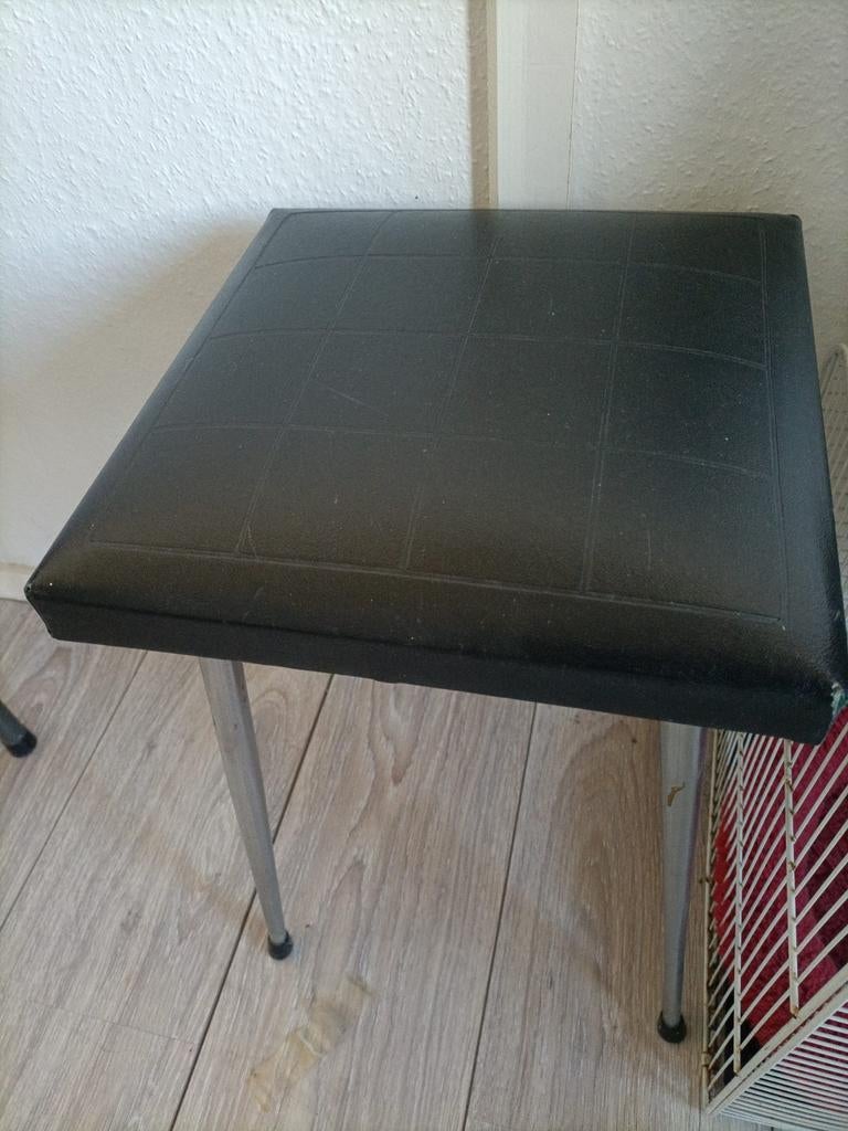 Retro Vintage Brabantia Kruk! Zeer goede staat!, Overige materialen, Minder dan 55 cm, Retro vintage krukje, Vierkant